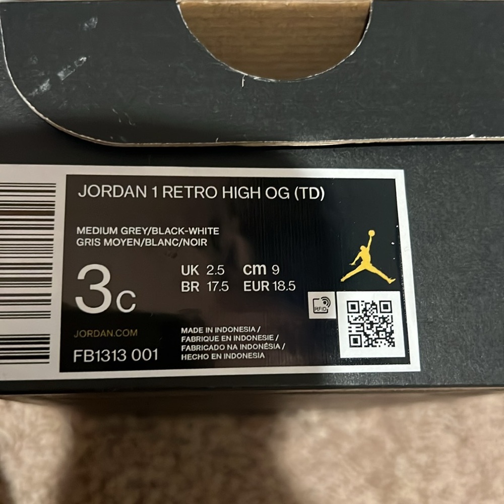 Jordan one - Picture 2 of 2